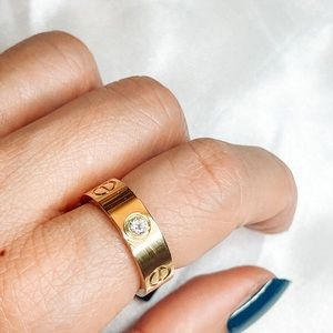 COPY - Love ring